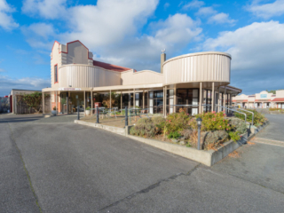 The Village Inn - Reception